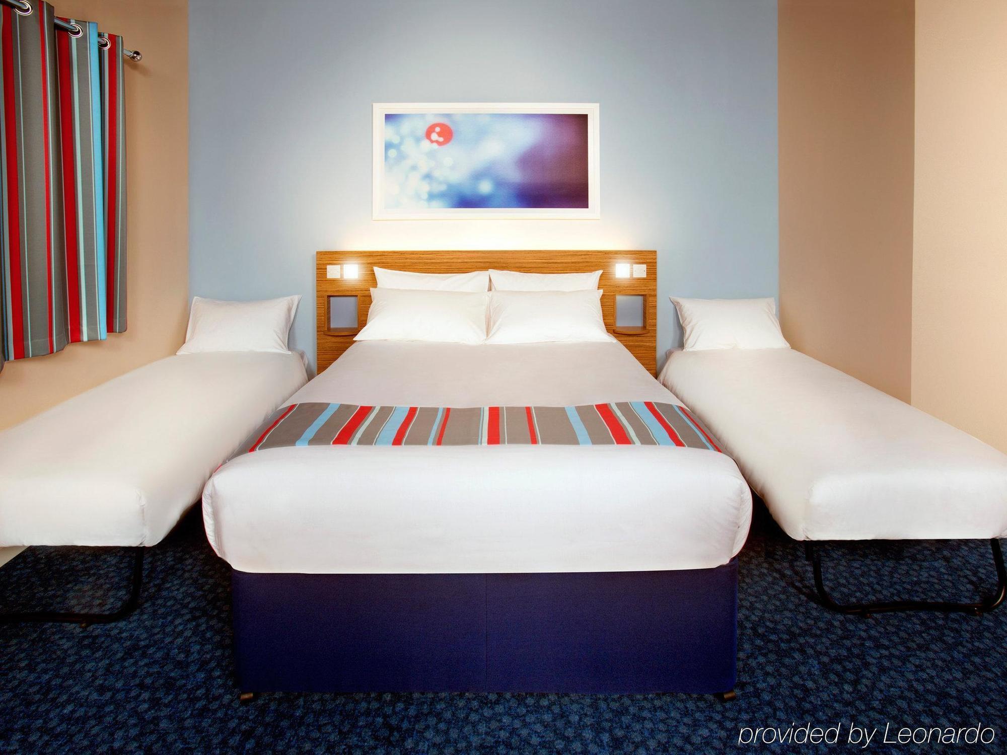 Travelodge London City Airport Exterior foto